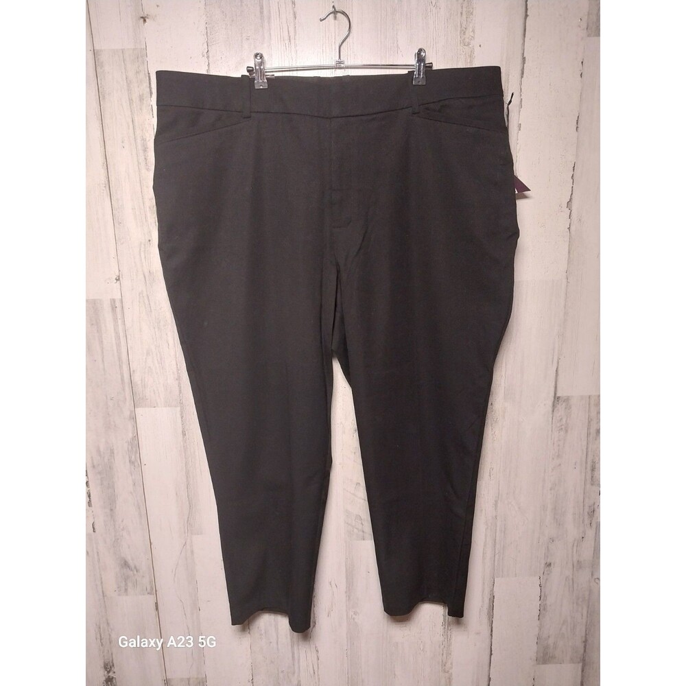 Ava & Viv Black High Rise Fitted Hip And Thigh Stretch Pants